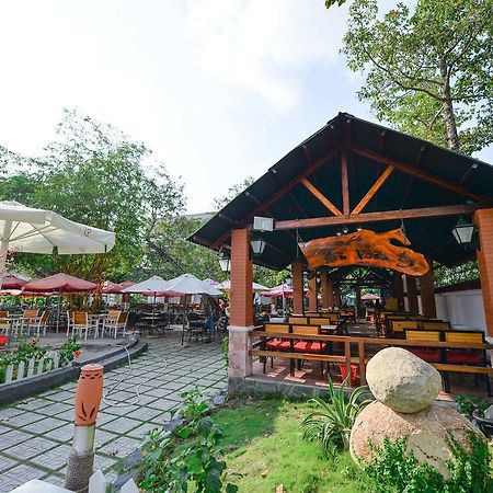 Hoa Binh 2 Hotel Long Xuyên المظهر الخارجي الصورة