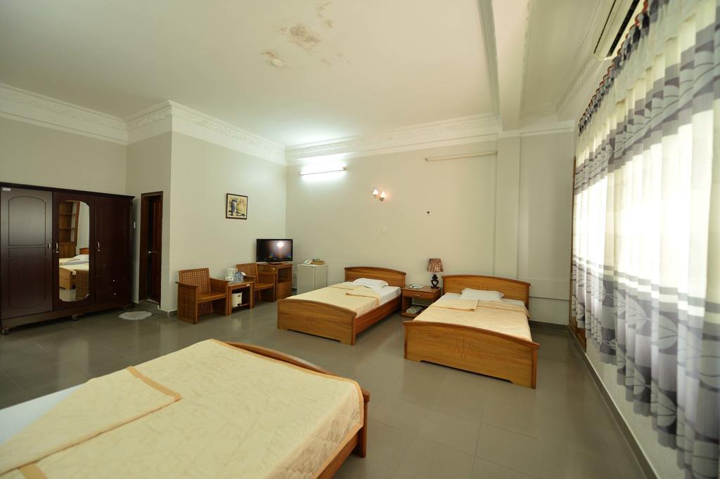 Hoa Binh 2 Hotel Long Xuyên المظهر الخارجي الصورة