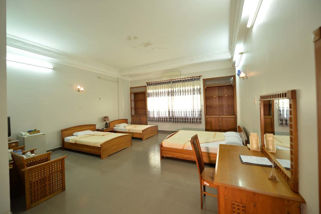 Hoa Binh 2 Hotel Long Xuyên المظهر الخارجي الصورة