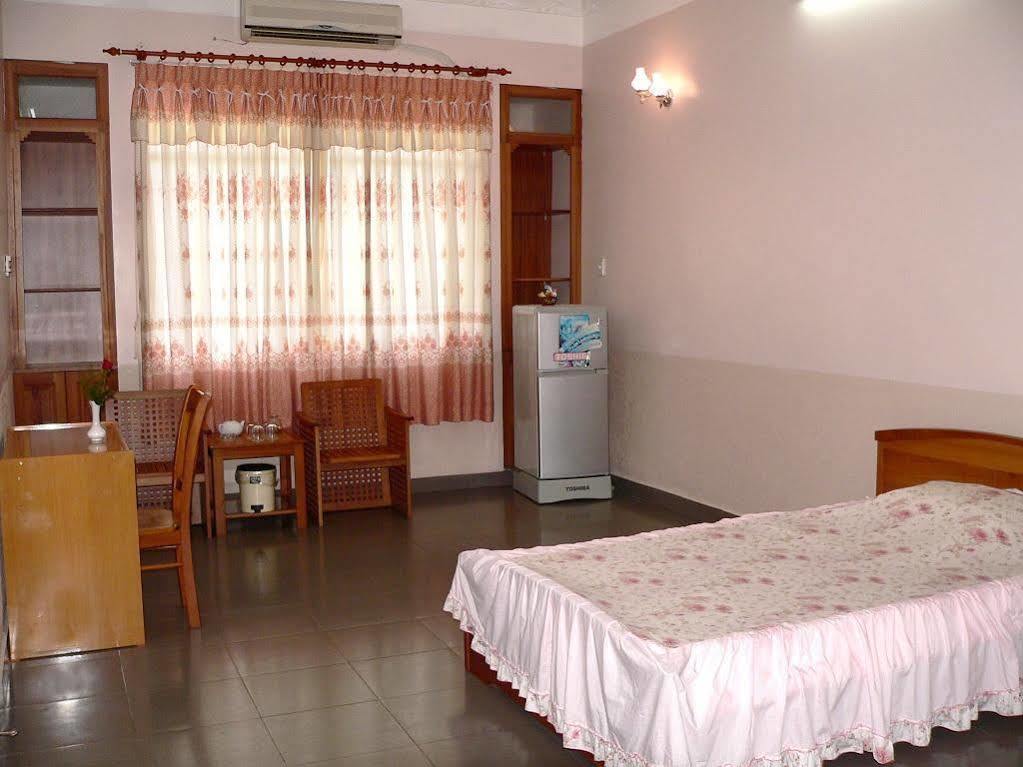 Hoa Binh 2 Hotel Long Xuyên المظهر الخارجي الصورة
